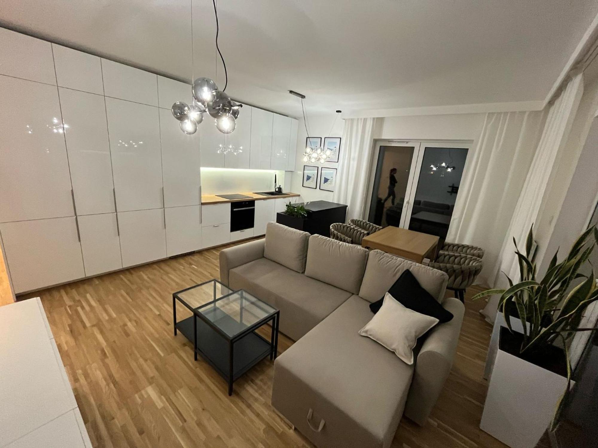 Cieszyn Apartment *